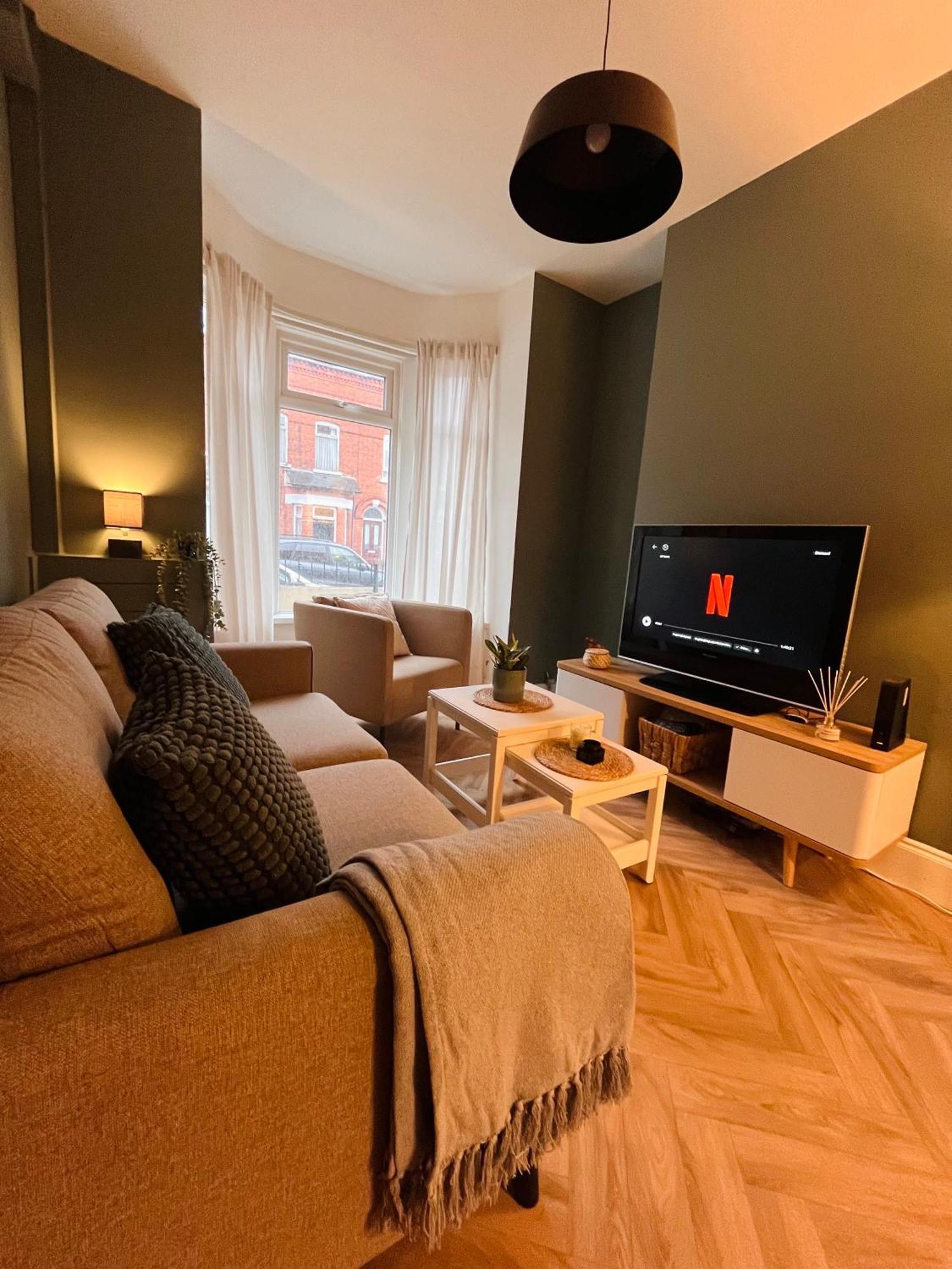 Kings Bridge Townhouse Apartment เบลฟาสต์ ภายนอก รูปภาพ